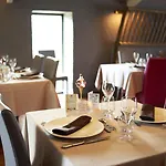 Logis Domaine Du Moulin Cavier - Restaurants & מלון 3*