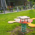 Logis Domaine Du Moulin Cavier - Restaurants &