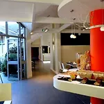 Logis Domaine Du Moulin Cavier - Restaurants & Hotel 3*