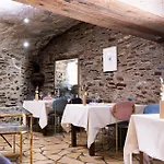 Logis Domaine Du Moulin Cavier - Restaurants&spa