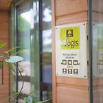 Logis Domaine Du Moulin Cavier - Restaurants & 호텔
