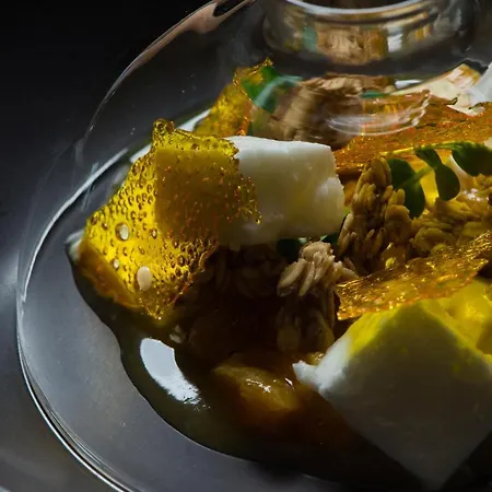 Logis Domaine Du Moulin Cavier - Restaurants & Hotel 3*