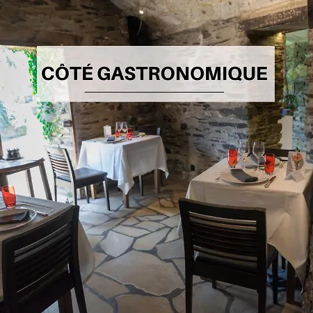 Hotel Logis Domaine Du Moulin Cavier - Restaurants &
