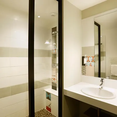 Hotel Logis Domaine Du Moulin Cavier