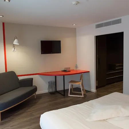 Hotel Logis Domaine Du Moulin Cavier - Restaurants & 3*