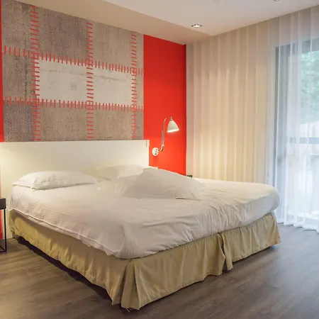 Logis Domaine Du Moulin Cavier - Restaurants & 3*