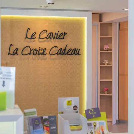 Logis Domaine Du Moulin Cavier - Restaurants & 3* Avrillé