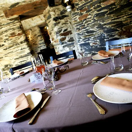 Logis Domaine Du Moulin Cavier - Restaurants & 3*