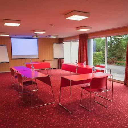 Hotel Logis Domaine Du Moulin Cavier - Restaurants &