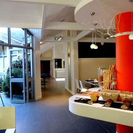 Logis Domaine Du Moulin Cavier - Restaurants & فندق 3*