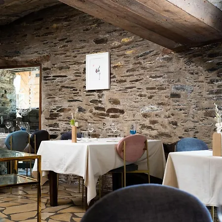 Logis Domaine Du Moulin Cavier - Restaurants & 3*