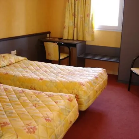 Hotel Logis Domaine Du Moulin Cavier
