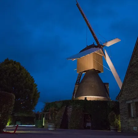 Logis Domaine Du Moulin Cavier Avrillé