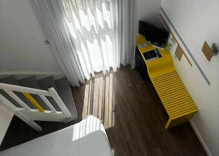 Logis Domaine Du Moulin Cavier Hotel 3*