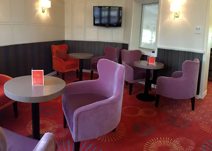 Logis Domaine Du Moulin Cavier Hotel Avrillé