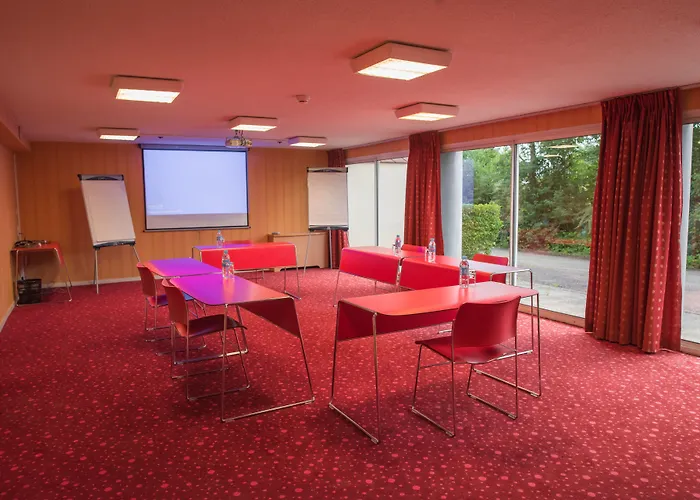 Hotel Logis Domaine Du Moulin Cavier