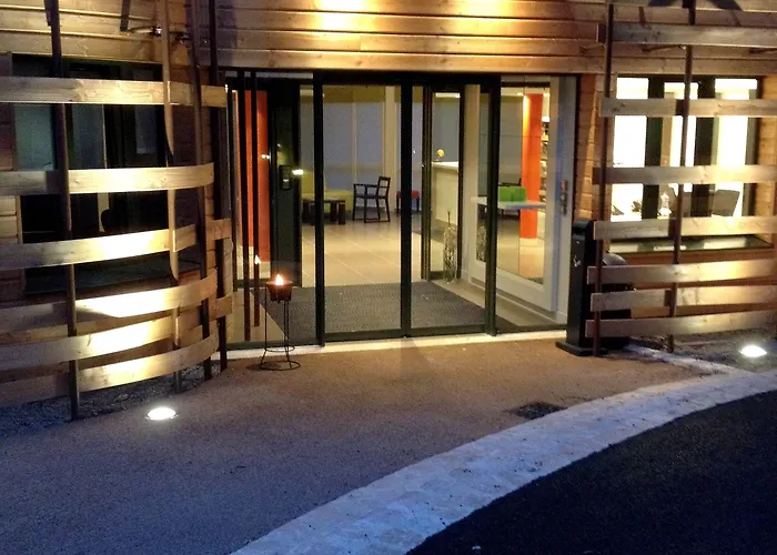 Logis Domaine Du Moulin Cavier Hotel