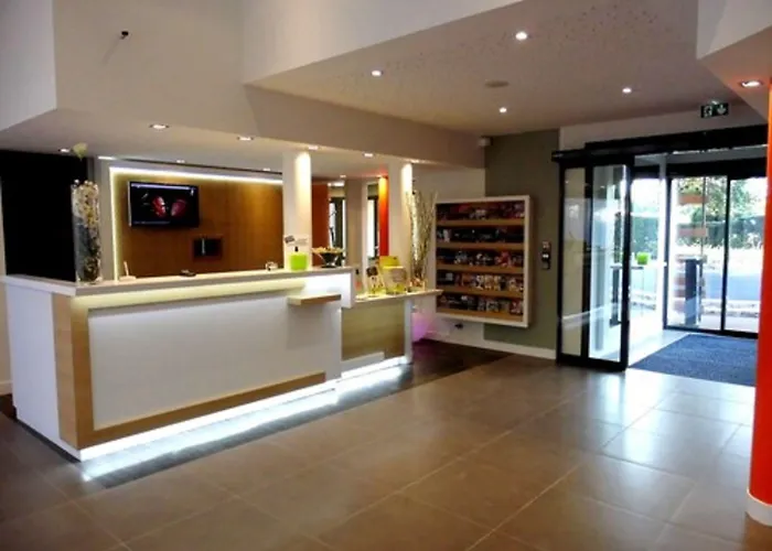 Logis Domaine Du Moulin Cavier - Restaurants&spa 3* Avrillé